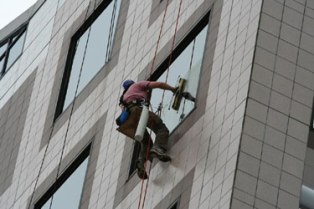 window cleaner